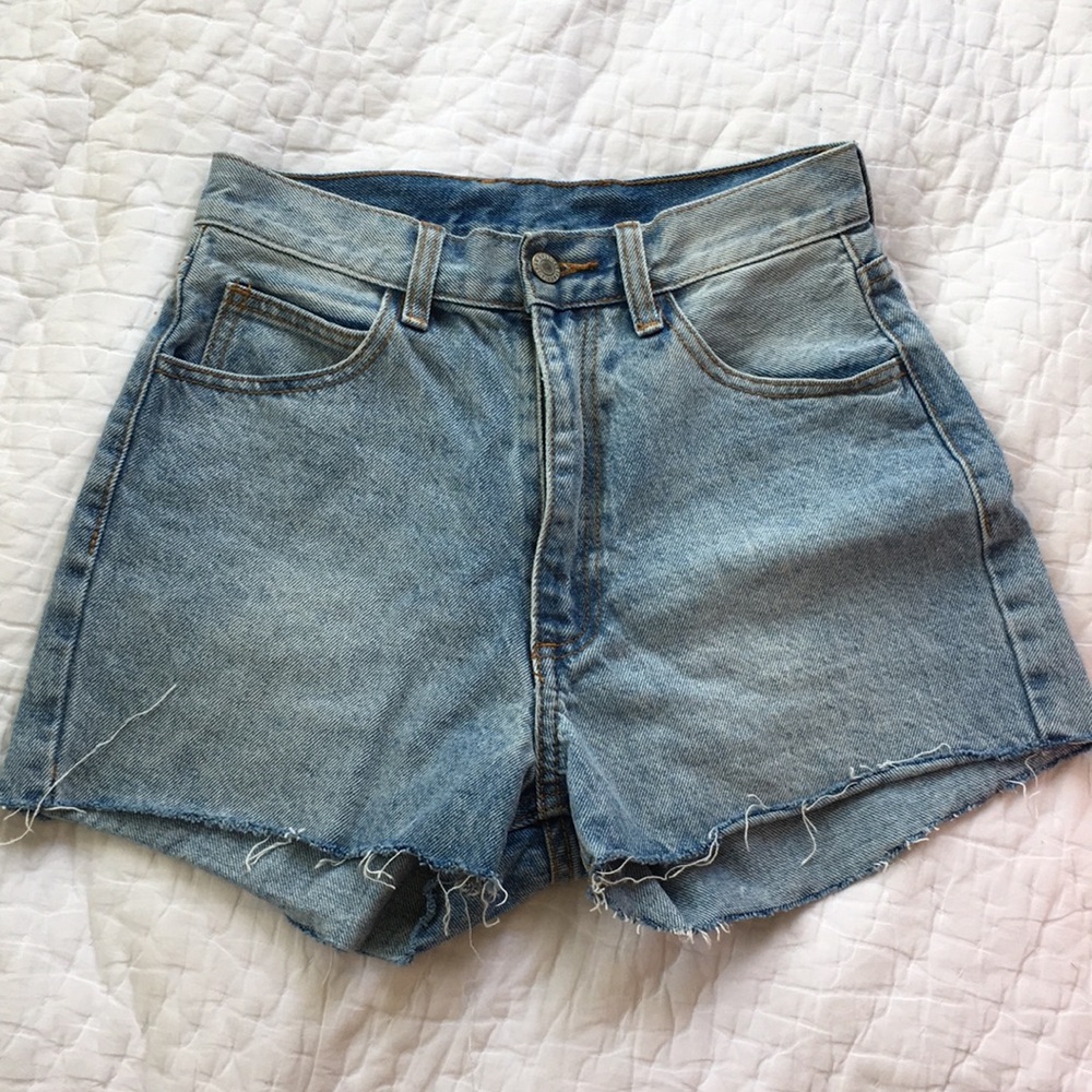Brandy Melville shorts